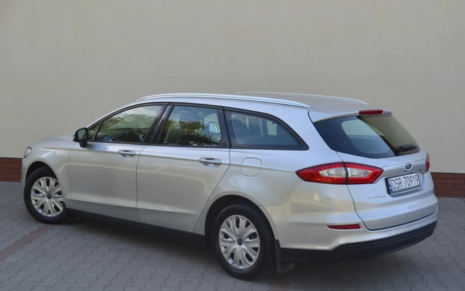 Ford Mondeo cena 39900 przebieg: 276800, rok produkcji 2015 z Szydłowiec małe 277